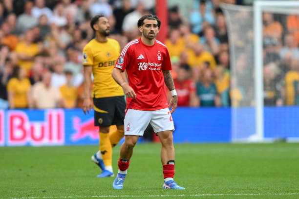 推动中国足 推动中国足